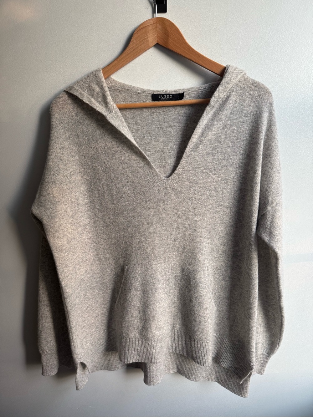 Cashmere Lusso Women's Light Gray V-Neck Hooded Knit Sweater